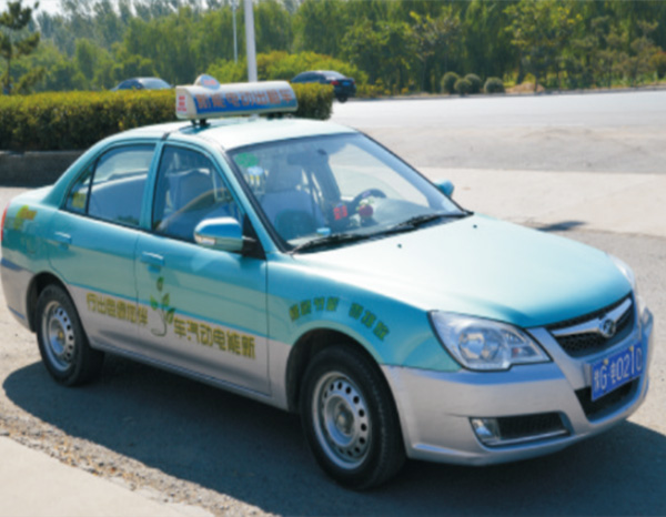 纯电动乘用车电源系统